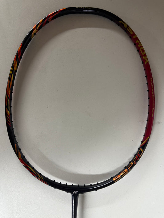 Yonex Astrox 99 Pro 2rd Gen (Un-Strung) (3ug5 --US Code) Perfect Condition